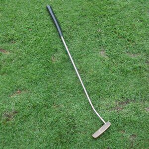 Vintage Spalding II Right Handed Putter with Golfsmith XL Design Tour Grip